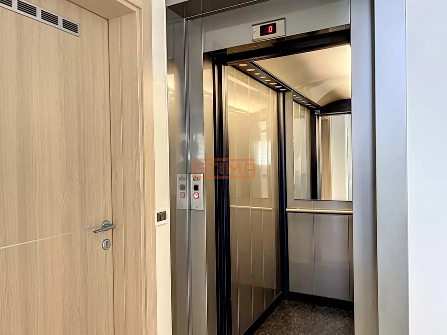 Immagine 61 di Appartamento in affitto  a Treviso