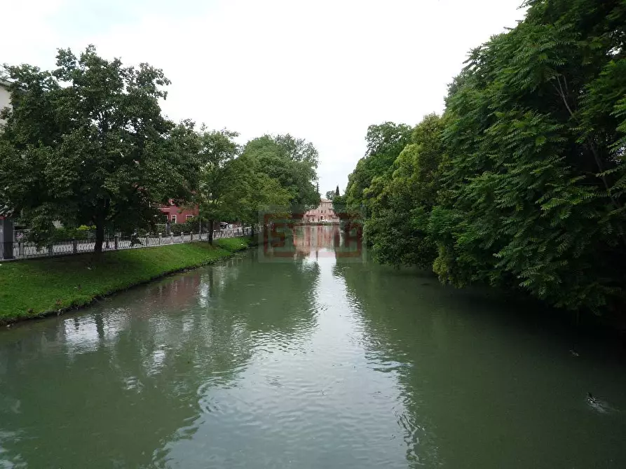 Immagine 2 di Appartamento in vendita  a Treviso