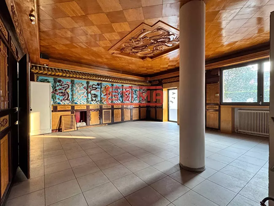 Immagine 6 di Negozio in affitto  in viale 4 novembre a Treviso