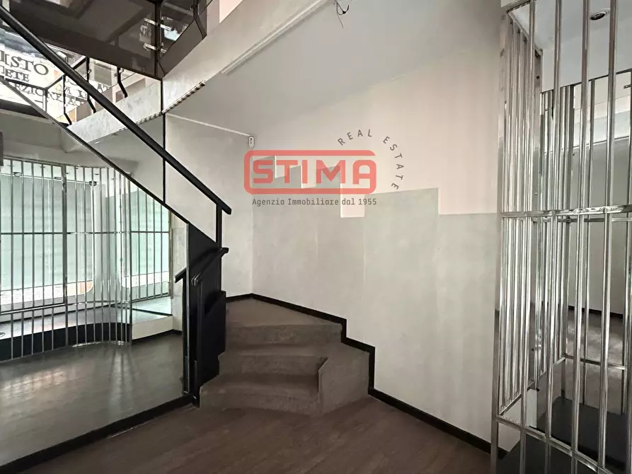 Immagine 3 di Negozio in affitto  in via collalto a Treviso