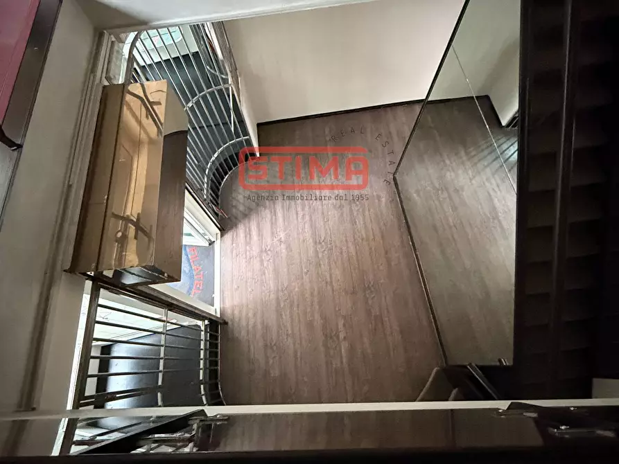 Immagine 5 di Negozio in affitto  in via collalto a Treviso