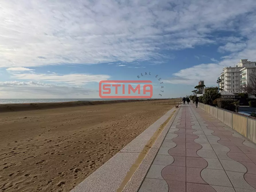 Immagine 24 di Appartamento in vendita  a Jesolo