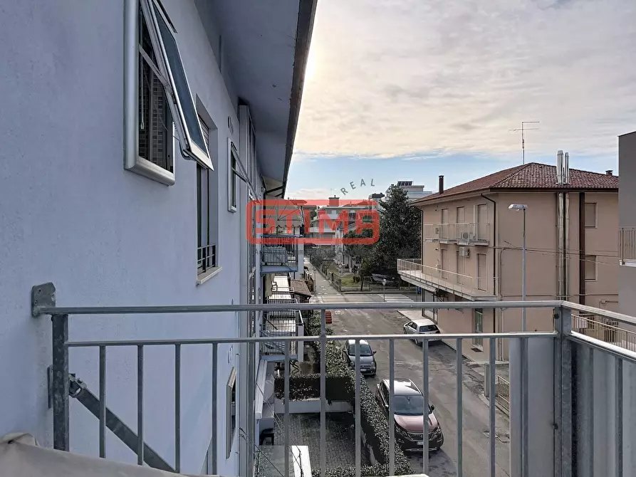 Immagine 38 di Appartamento in vendita  a Jesolo