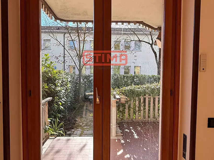 Immagine 14 di Appartamento in affitto  a Treviso