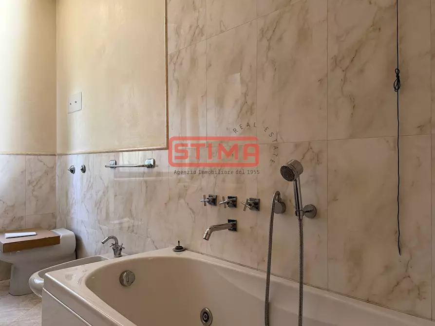 Immagine 35 di Appartamento in affitto  a Treviso