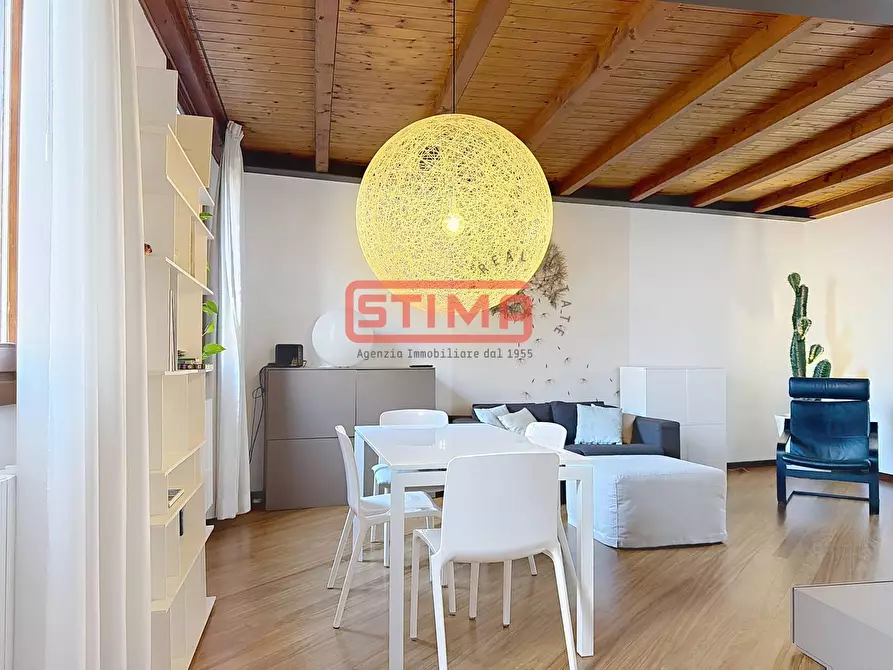 Immagine 5 di Appartamento in affitto  a Treviso