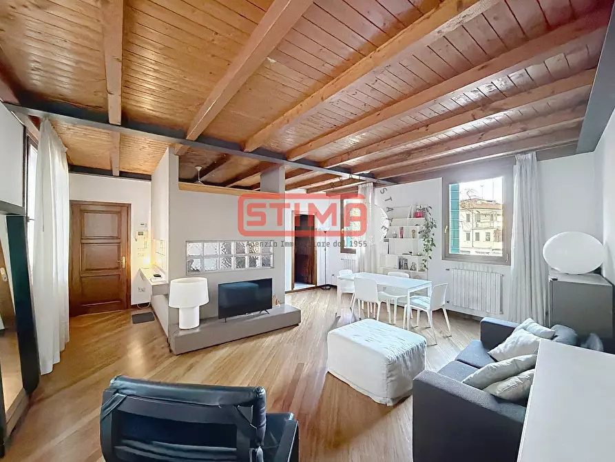 Immagine 8 di Appartamento in affitto  a Treviso