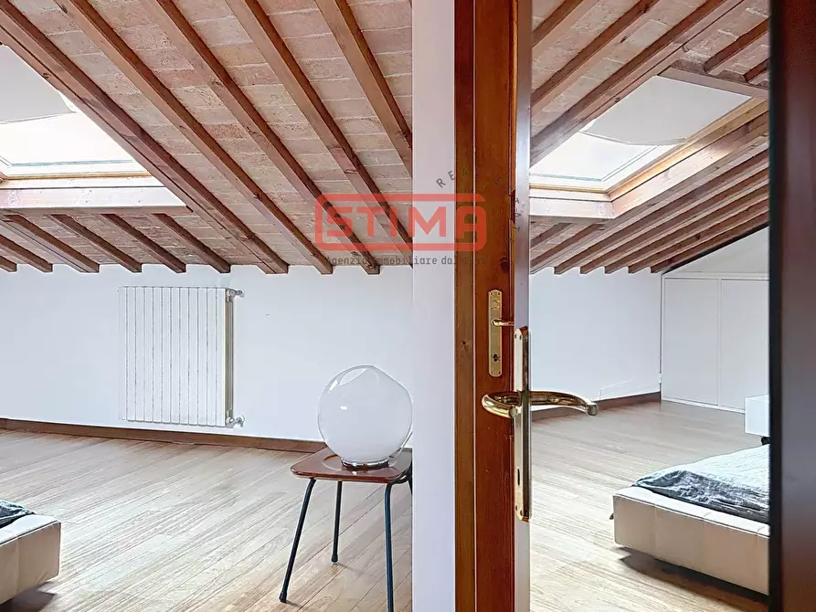 Immagine 17 di Appartamento in affitto  a Treviso