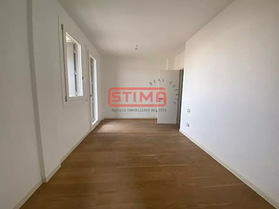 Immagine 16 di Appartamento in vendita  a Treviso