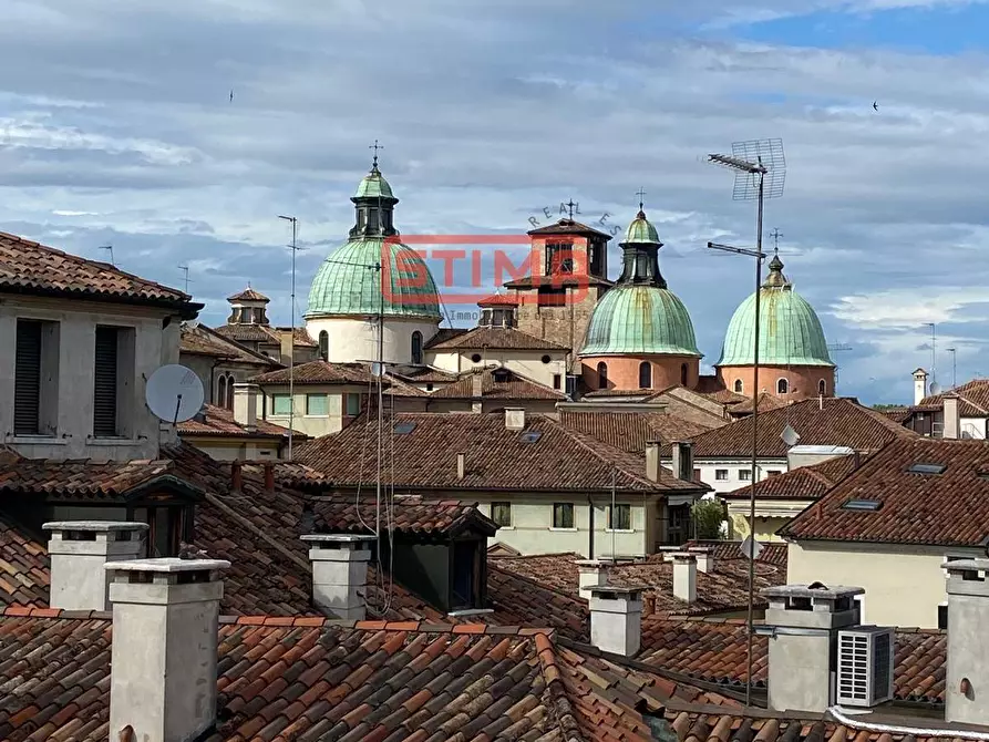 Immagine 36 di Appartamento in vendita  a Treviso