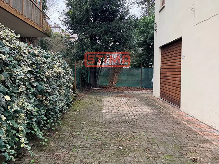 Immagine 4 di Appartamento in vendita  a Treviso