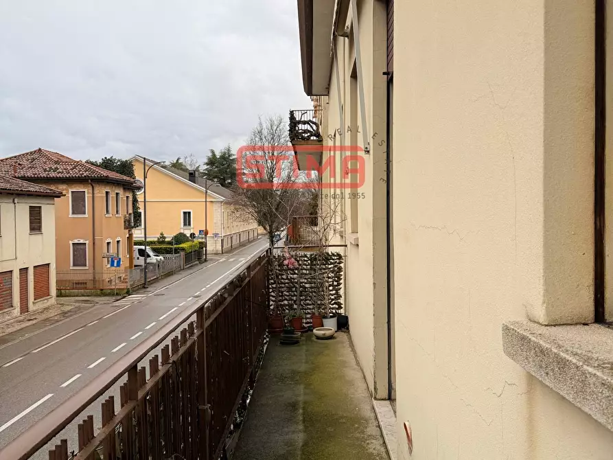 Immagine 12 di Appartamento in vendita  a Treviso