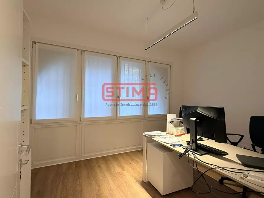 Immagine 3 di Ufficio in affitto  a Treviso