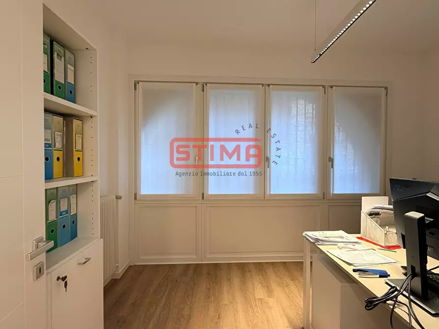 Immagine 4 di Ufficio in affitto  a Treviso