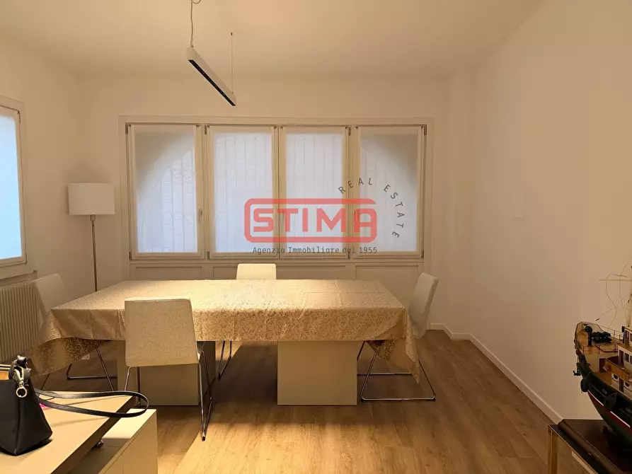 Immagine 5 di Ufficio in affitto  a Treviso