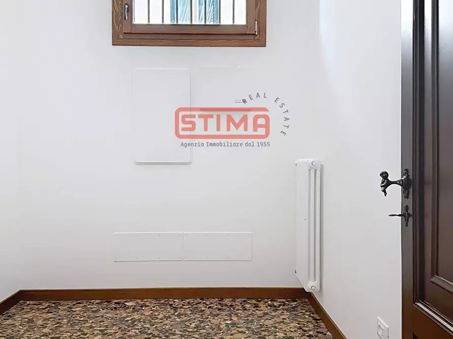 Immagine 10 di Appartamento in affitto  79 a Treviso