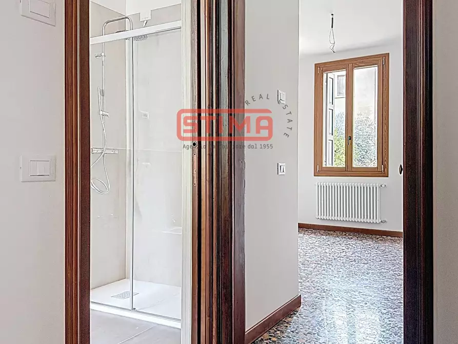 Immagine 19 di Appartamento in affitto  79 a Treviso