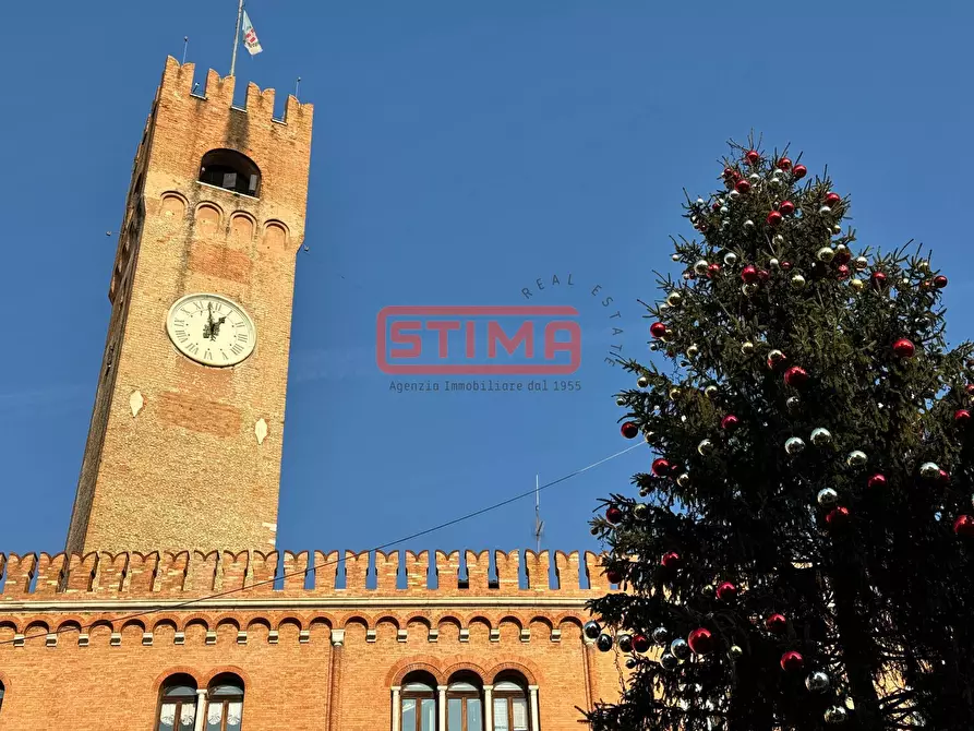 Immagine 11 di Attico in affitto  a Treviso