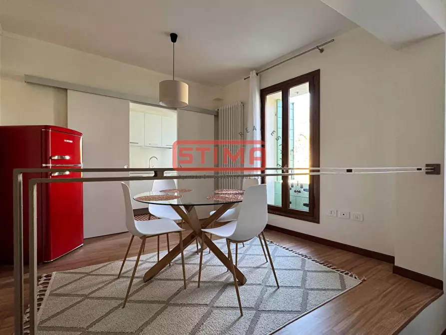 Immagine 9 di Appartamento in affitto  a Treviso