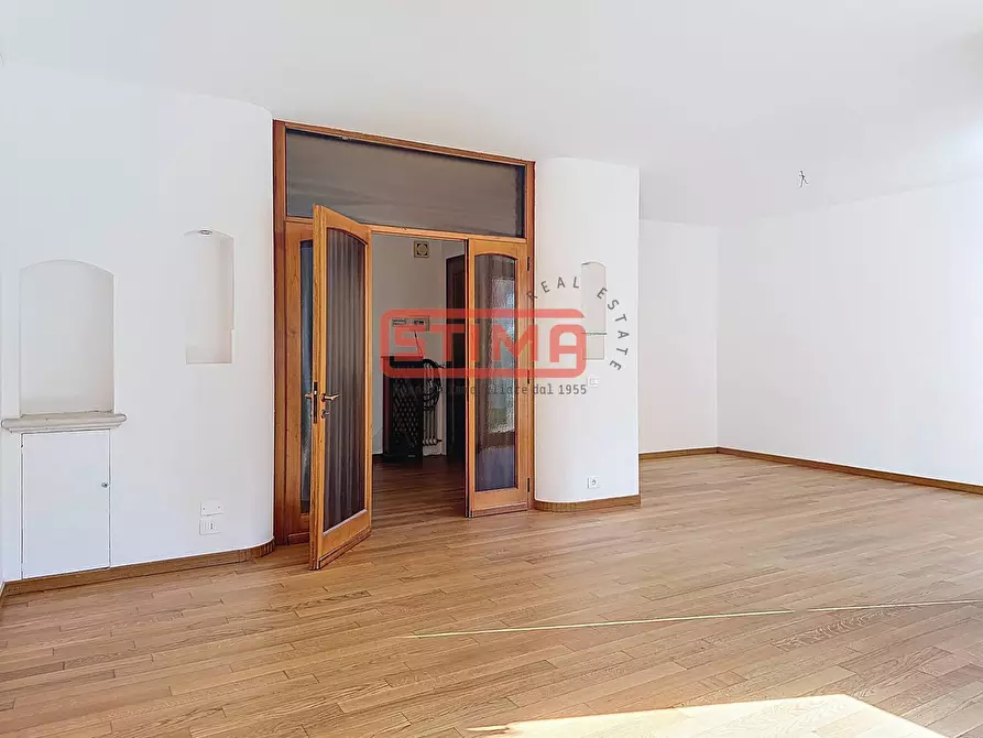 Immagine 31 di Appartamento in affitto  a Treviso