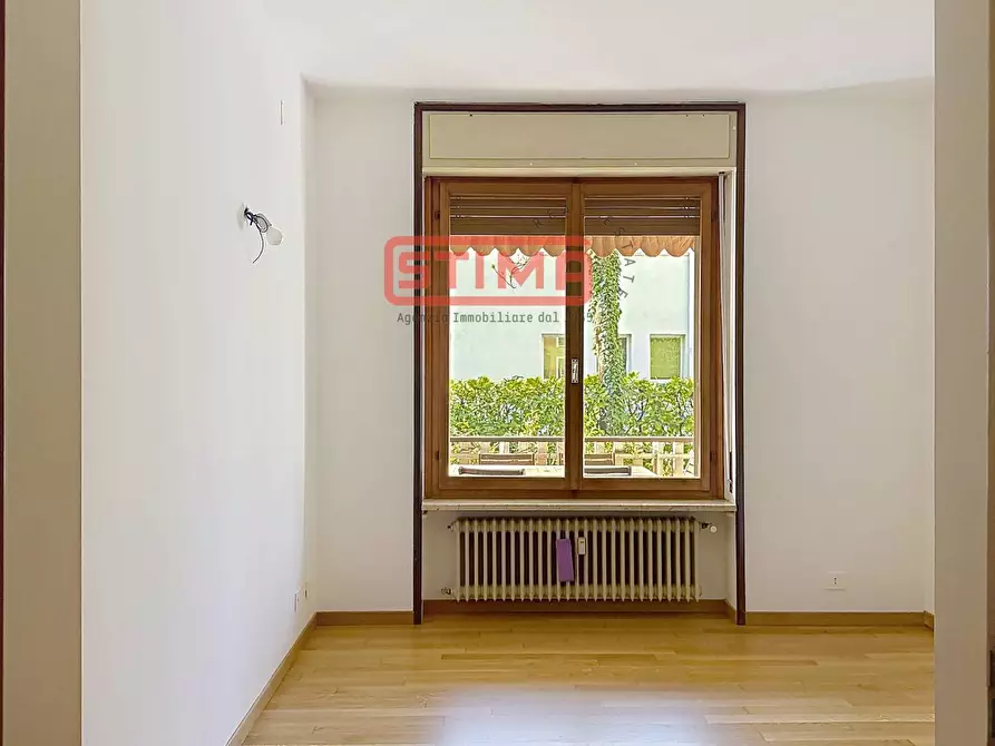 Immagine 41 di Appartamento in affitto  a Treviso