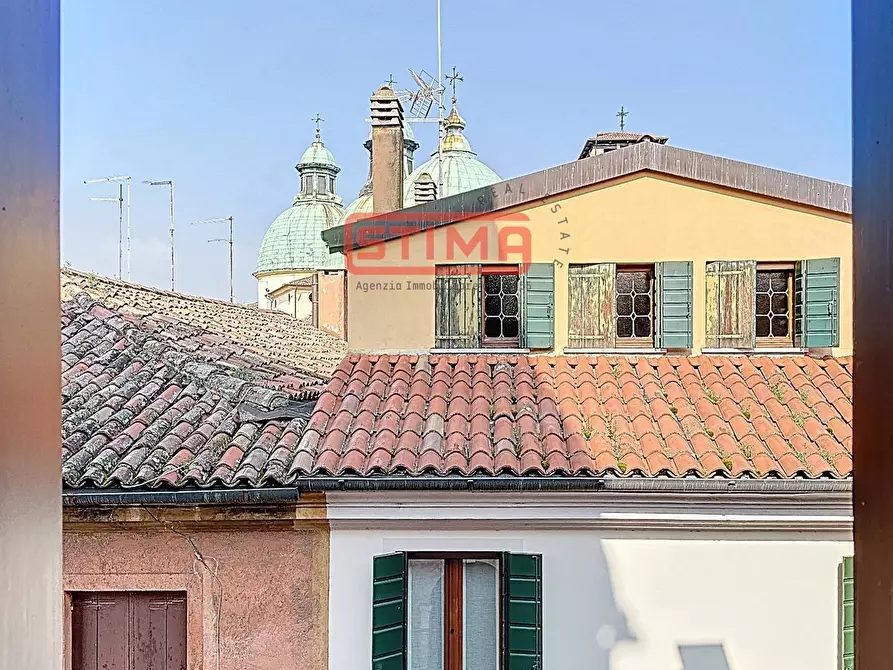 Immagine 11 di Appartamento in vendita  a Treviso