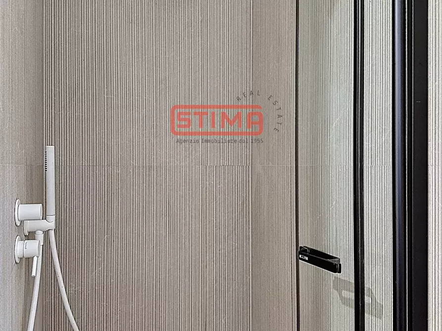 Immagine 23 di Appartamento in vendita  a Treviso