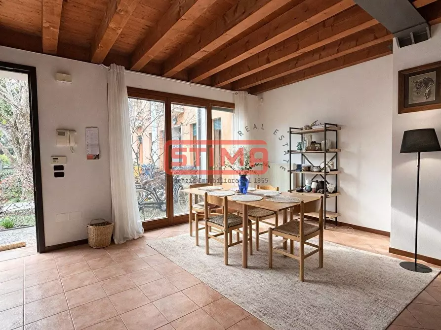 Immagine 26 di Villa in affitto  a Treviso