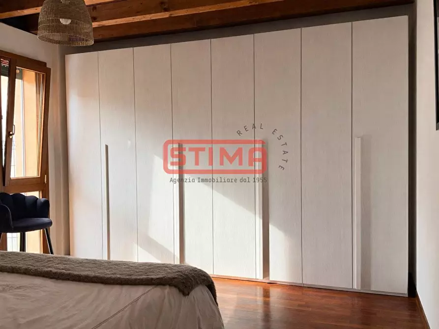 Immagine 33 di Villa in affitto  a Treviso