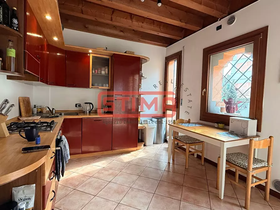 Immagine 34 di Villa in affitto  a Treviso