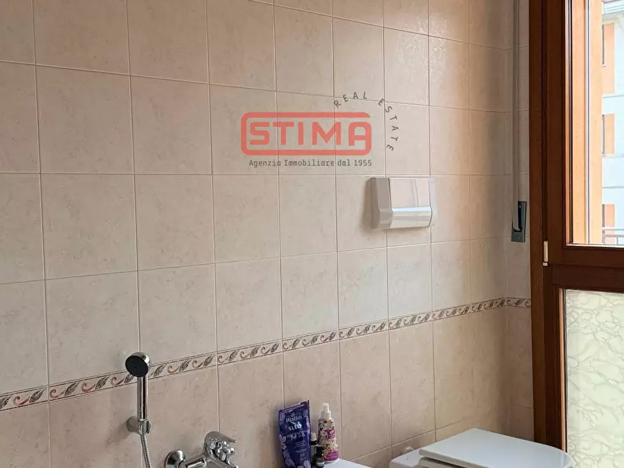 Immagine 39 di Villa in affitto  a Treviso