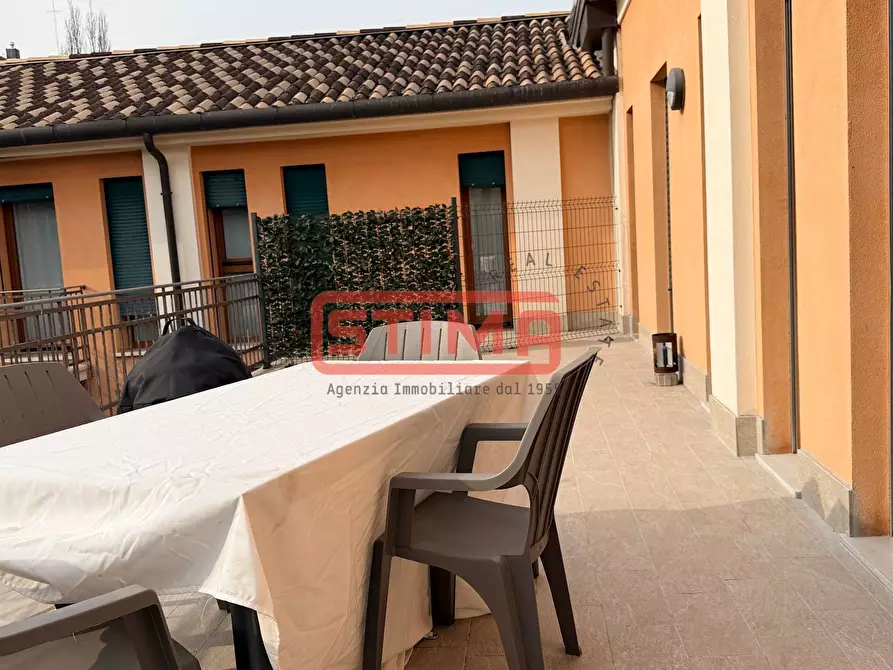 Immagine 42 di Villa in affitto  a Treviso