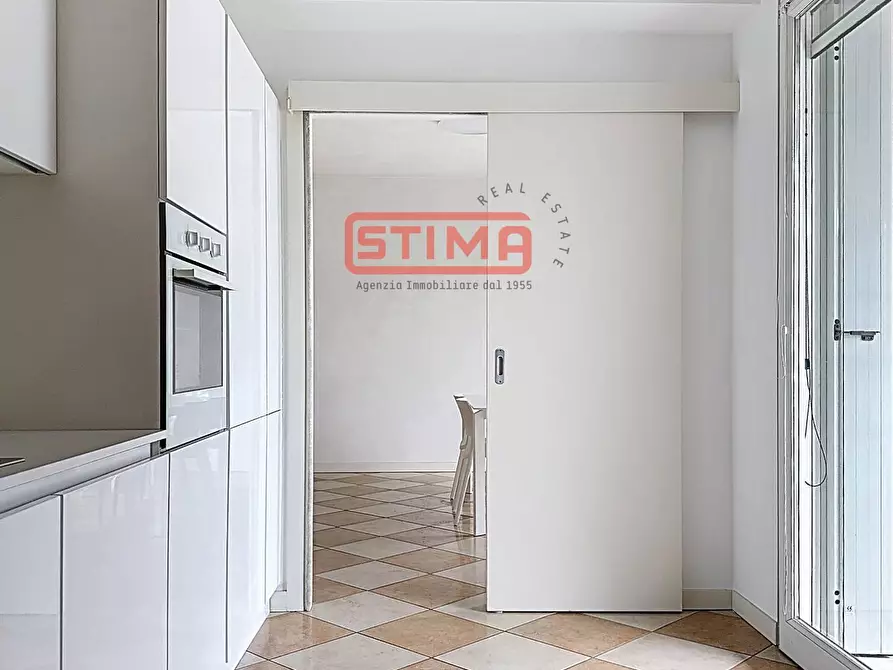 Immagine 26 di Appartamento in affitto  a Treviso
