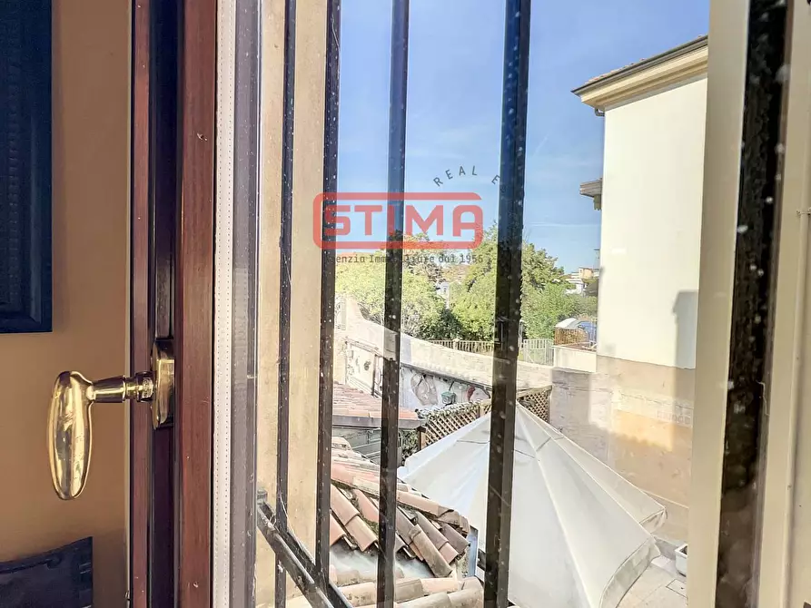 Immagine 3 di Palazzo in vendita  a Treviso