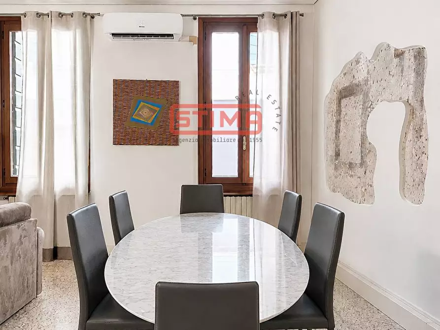 Immagine 1 di Appartamento in affitto  a Treviso