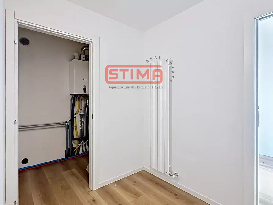 Immagine 22 di Villa in affitto  a Treviso