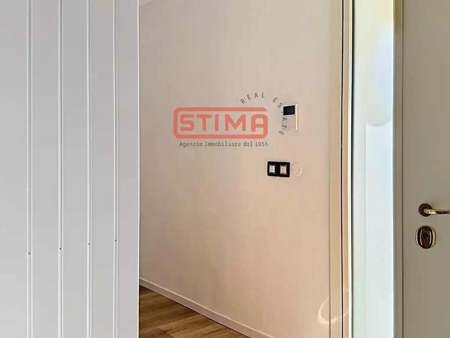 Immagine 24 di Villa in affitto  a Treviso
