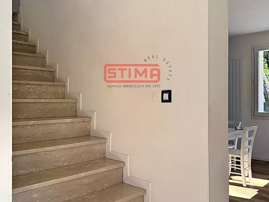 Immagine 25 di Villa in affitto  a Treviso