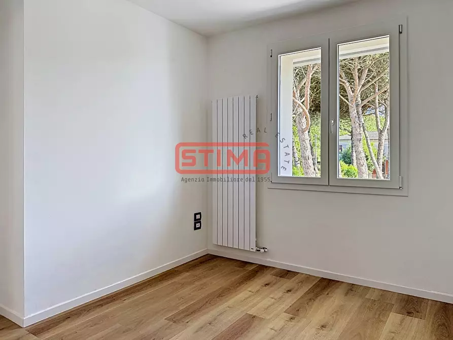 Immagine 41 di Villa in affitto  a Treviso