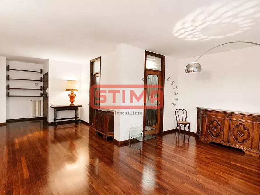 Immagine 10 di Appartamento in affitto  a Treviso