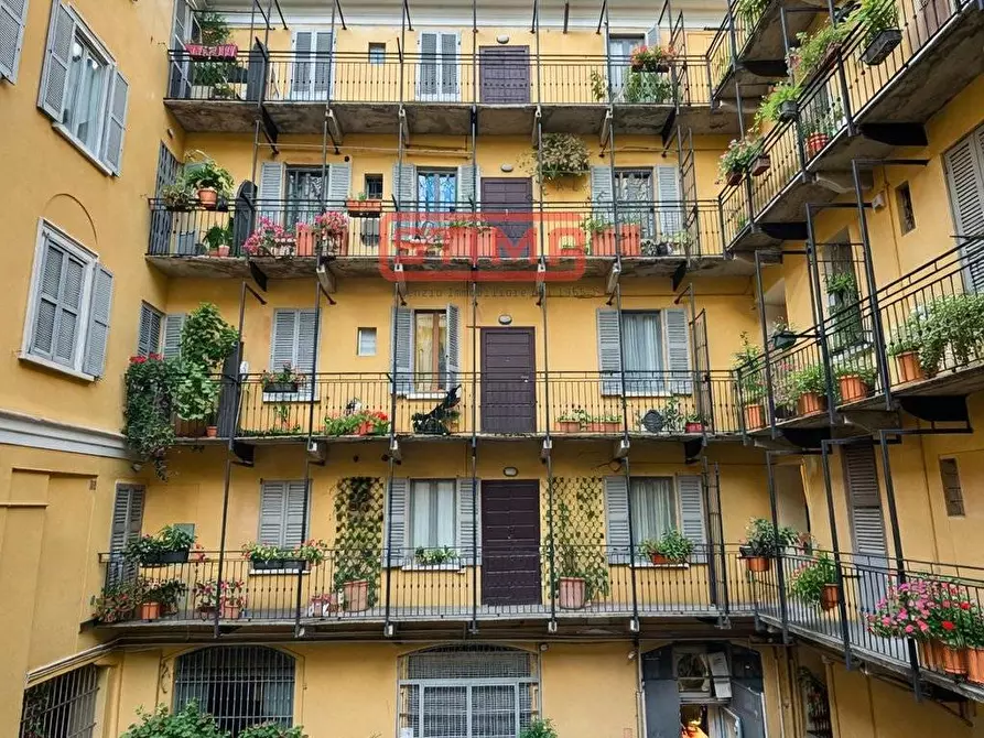 Immagine 41 di Appartamento in vendita  in via agostino bertani 16 a Milano