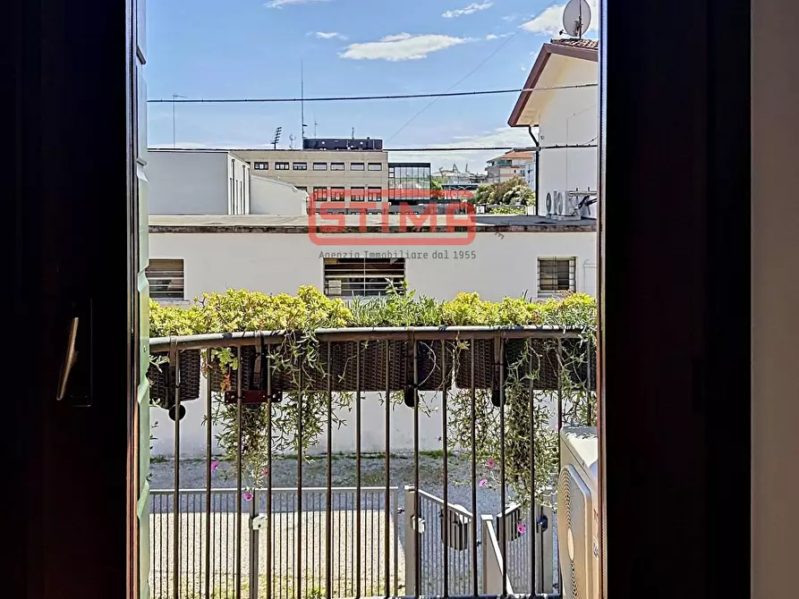 Immagine 12 di Appartamento in affitto  a Treviso