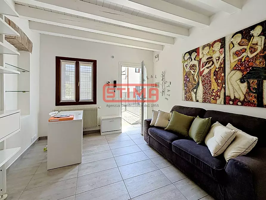 Immagine 28 di Appartamento in affitto  a Treviso