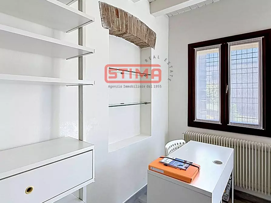 Immagine 29 di Appartamento in affitto  a Treviso