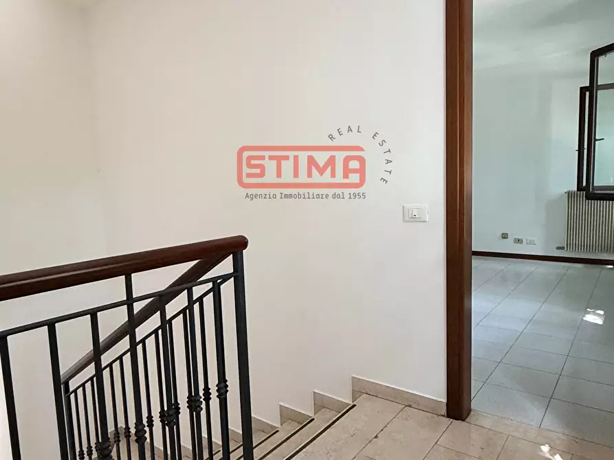 Immagine 17 di Ufficio in affitto  a Treviso