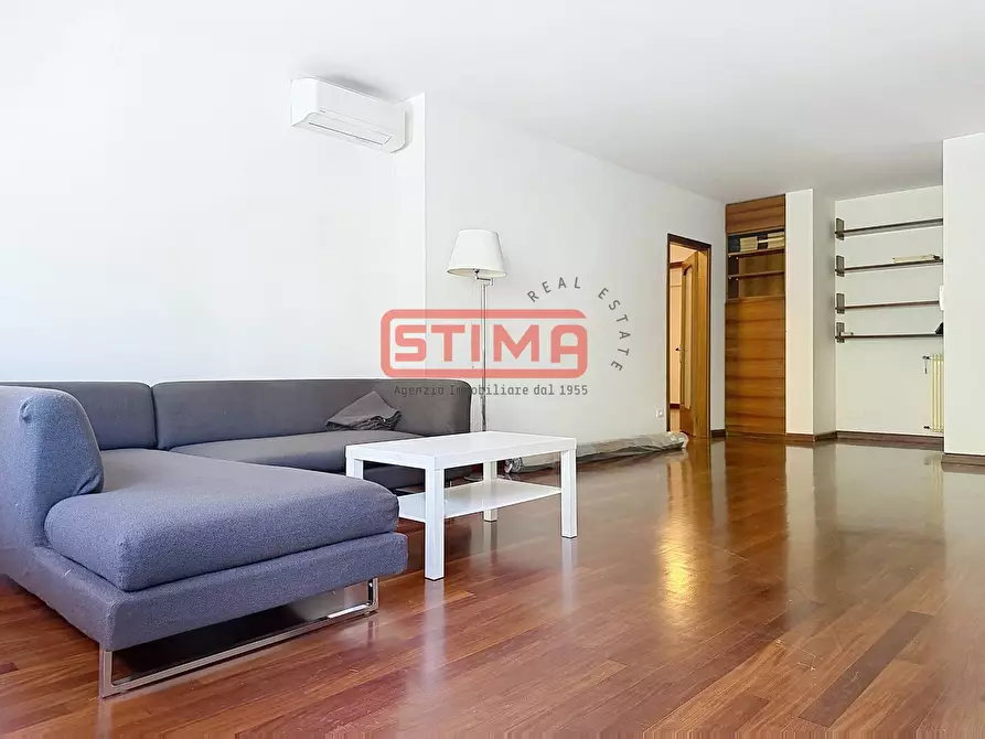 Immagine 37 di Appartamento in affitto  a Treviso