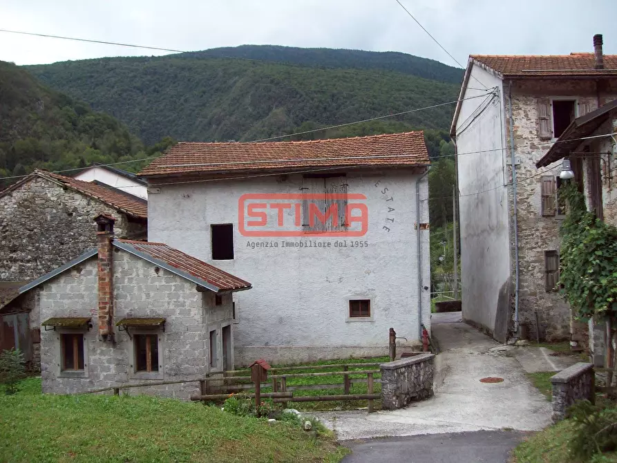 Immagine 14 di Appartamento in vendita  in località MOlassa a Barcis