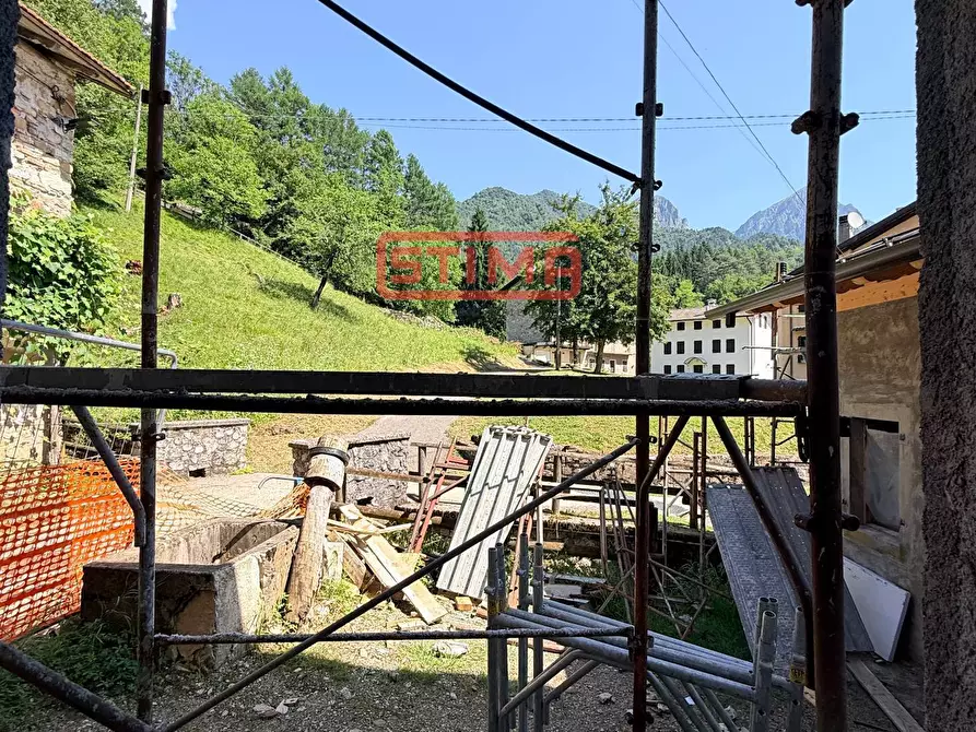 Immagine 13 di Appartamento in vendita  a Barcis