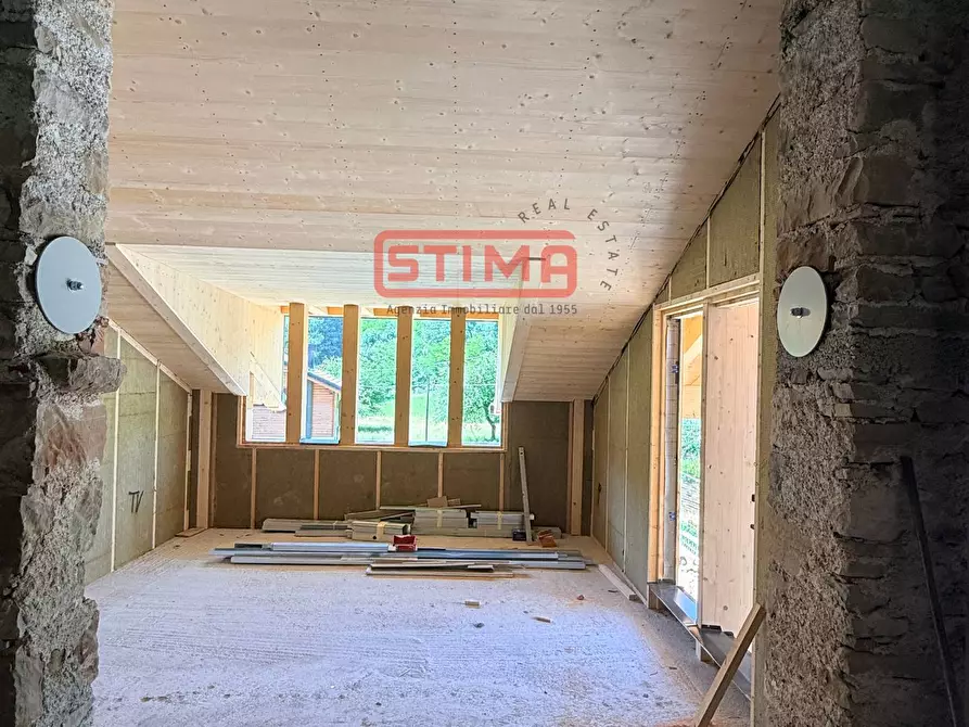 Immagine 21 di Appartamento in vendita  a Barcis