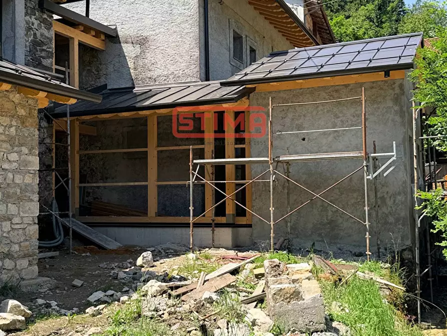 Immagine 38 di Appartamento in vendita  a Barcis